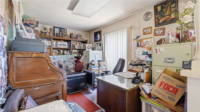 Detail Gallery Image 16 of 23 For 1106 Mar Les, Santa Ana,  CA 92706 - 3 Beds | 2/1 Baths