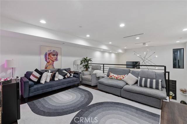 Detail Gallery Image 27 of 45 For 11324 W Raitt Ln, North Hollywood,  CA 91606 - 3 Beds | 4 Baths