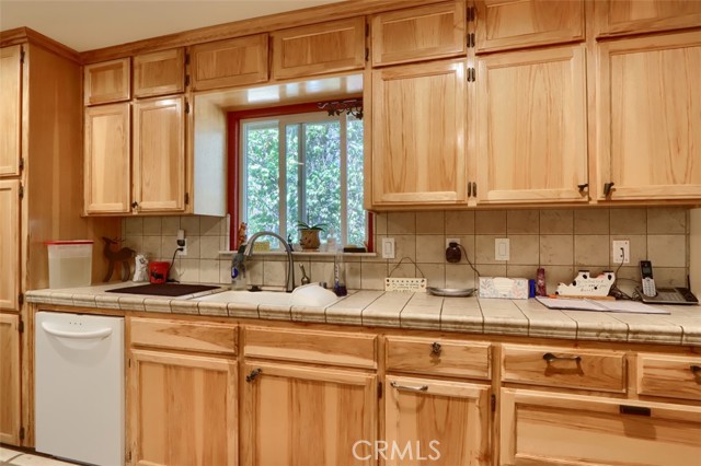 Detail Gallery Image 15 of 51 For 4733 Hirsch, Mariposa,  CA 95338 - 3 Beds | 2 Baths