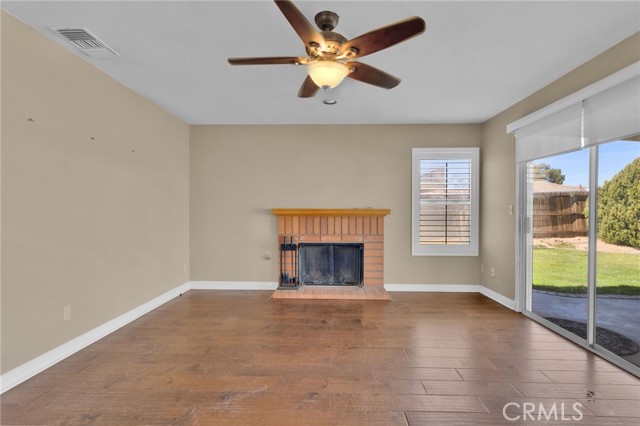 Detail Gallery Image 13 of 41 For 13044 San Lucas, Victorville,  CA 92392 - 4 Beds | 2/1 Baths