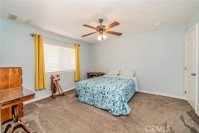 Detail Gallery Image 36 of 50 For 10636 Larch, Oak Hills,  CA 92344 - 5 Beds | 3 Baths