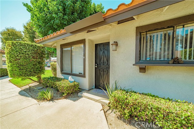 Detail Gallery Image 1 of 1 For 10421 Hayford St a,  Bellflower,  CA 90706 - 2 Beds | 2 Baths