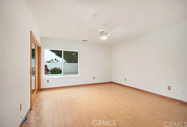 MLS #OC25118804 img 4