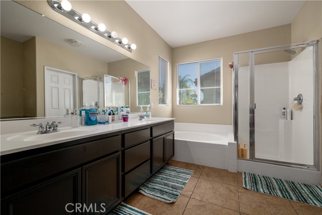 38096 Talavera Court, Murrieta CA: https://media.crmls.org/medias/67baa0bf-9e43-4ff4-8715-03c3fe3769d2.jpg