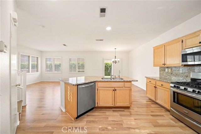 Detail Gallery Image 20 of 53 For 594 Yarrow Dr, Simi Valley,  CA 93065 - 3 Beds | 2/1 Baths
