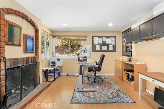 Detail Gallery Image 14 of 29 For 18076 Tulsa St, Granada Hills,  CA 91344 - 3 Beds | 2 Baths