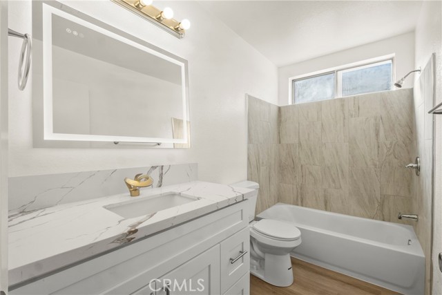 Detail Gallery Image 10 of 27 For 2130 Matthew Ave, Rosamond,  CA 93560 - 3 Beds | 2 Baths