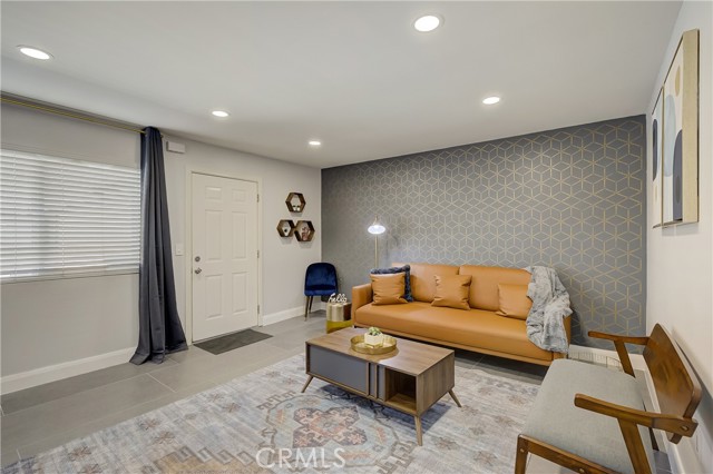 Front Image Thumbnail for CRPW26061460