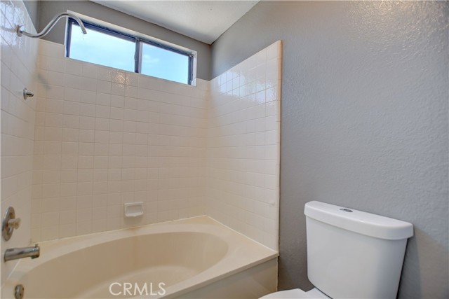 Image 38 of 52 For 681 Goldenrod Street