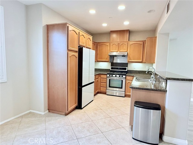 Detail Gallery Image 11 of 28 For 17871 Shady View Dr #1205,  Chino Hills,  CA 91709 - 3 Beds | 3/1 Baths