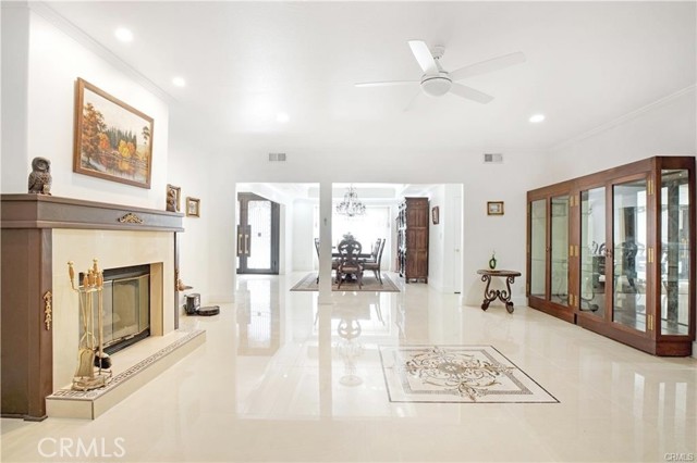 22329 Plummer Street, Chatsworth CA: https://media.crmls.org/medias/67bee558-ae52-4e0c-82fb-5dbb7bc79ee8.jpg
