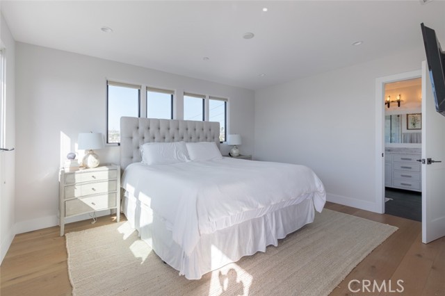 Detail Gallery Image 20 of 43 For 314 Dahlia, Corona Del Mar,  CA 92625 - 3 Beds | 3 Baths