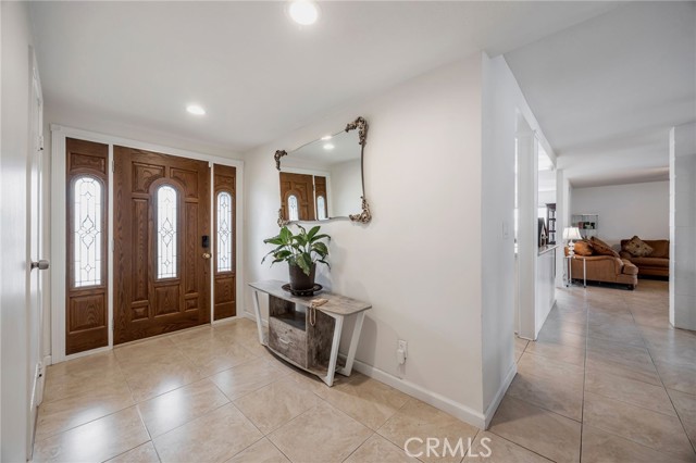 1363 N San Antonio Ave, Upland CA: https://media.crmls.org/medias/67bf511d-3ca7-4d14-93dc-a66e98f1ad7b.jpg