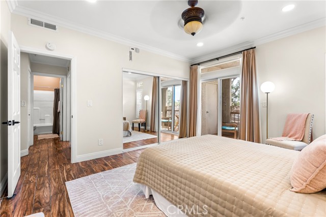 Detail Gallery Image 14 of 29 For 4561 Warner #203,  Huntington Beach,  CA 92649 - 2 Beds | 2 Baths