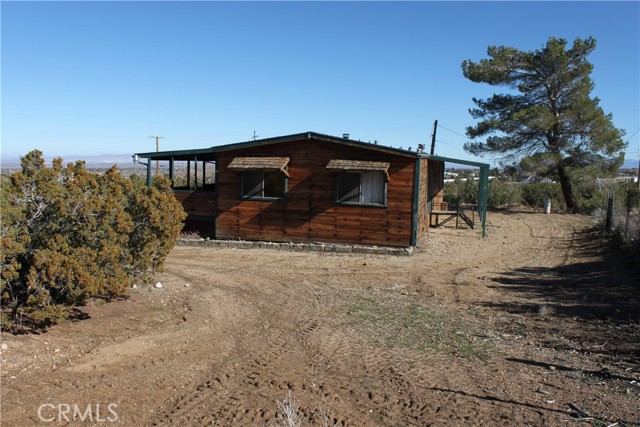 side of house right side