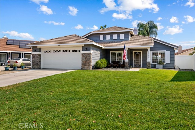 Detail Gallery Image 4 of 60 For 20152 Mapleleaf Ct, Wildomar,  CA 92595 - 3 Beds | 2 Baths