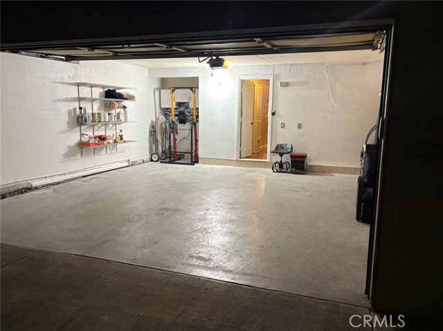 Detail Gallery Image 11 of 11 For 1400 Vista Grande, Fullerton,  CA 92835 - 3 Beds | 2/1 Baths