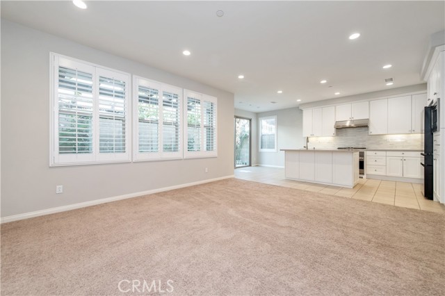 Detail Gallery Image 5 of 24 For 143 Augustine, Irvine,  CA 92618 - 3 Beds | 2/1 Baths