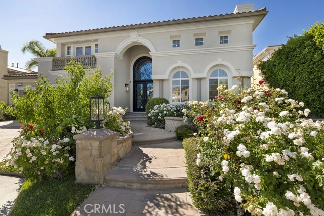 Detail Gallery Image 5 of 75 For 20151 via Medici, Porter Ranch,  CA 91326 - 5 Beds | 5 Baths