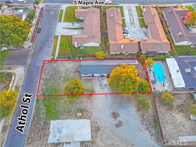 Detail Gallery Image 3 of 19 For 18264 Pine, Fontana,  CA 92335 - – Beds | – Baths