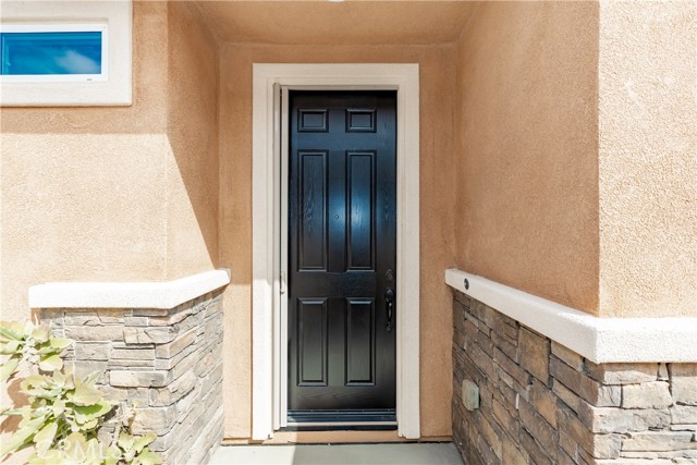 30294 Coralium Way, Menifee CA: https://media.crmls.org/medias/67c23f3b-bb3b-4f43-8bde-7bd2901c3228.jpg