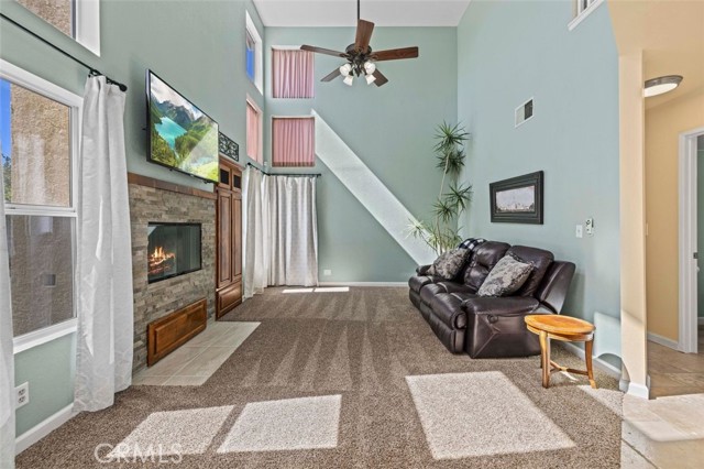 Detail Gallery Image 15 of 38 For 44220 62nd St, Lancaster,  CA 93536 - 4 Beds | 2/1 Baths