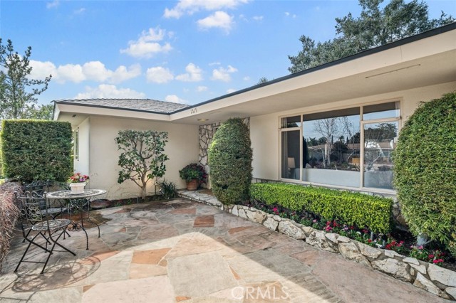 Detail Gallery Image 7 of 58 For 1315 Riviera Dr, Pasadena,  CA 91107 - 3 Beds | 2 Baths