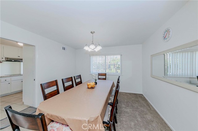 Detail Gallery Image 6 of 37 For 2401 El Portal Way, Oxnard,  CA 93035 - 4 Beds | 2/1 Baths
