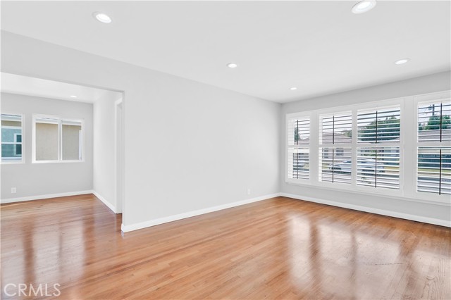Detail Gallery Image 5 of 56 For 4622 Dunrobin Ave, Lakewood,  CA 90713 - – Beds | – Baths