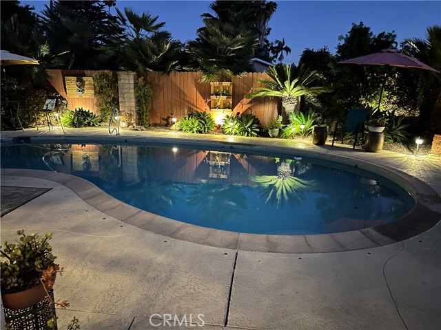 1640 W Ricky Avenue, Anaheim CA: https://media.crmls.org/medias/67c3cb1d-6dc8-4a8d-90f4-5e6dec25a2a9.jpg
