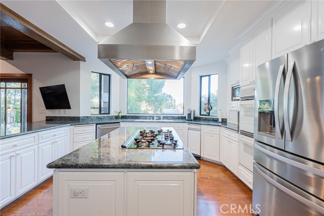 Detail Gallery Image 20 of 41 For 25573 via Paladar, Valencia,  CA 91355 - 6 Beds | 4 Baths