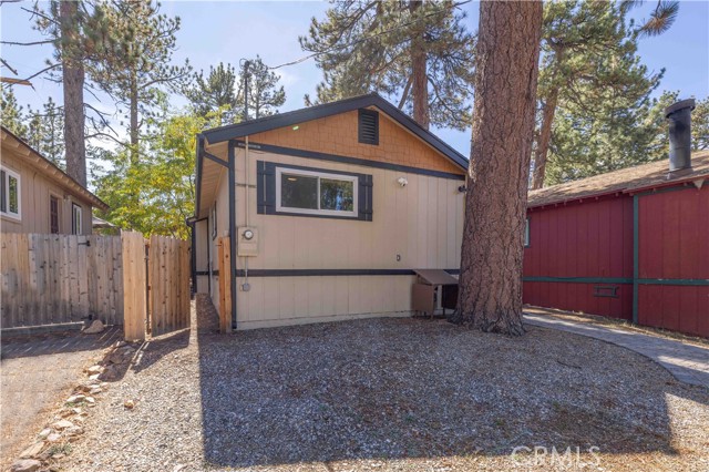 667 Lintner Road, Big Bear Lake, CA 92315