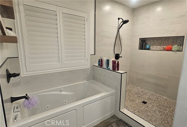 Image 42 of 61 For 7556 Frazer  