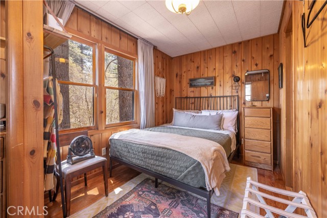 Detail Gallery Image 22 of 40 For 835 Jaybird Ln, Big Bear Lake,  CA 92315 - 3 Beds | 2/1 Baths