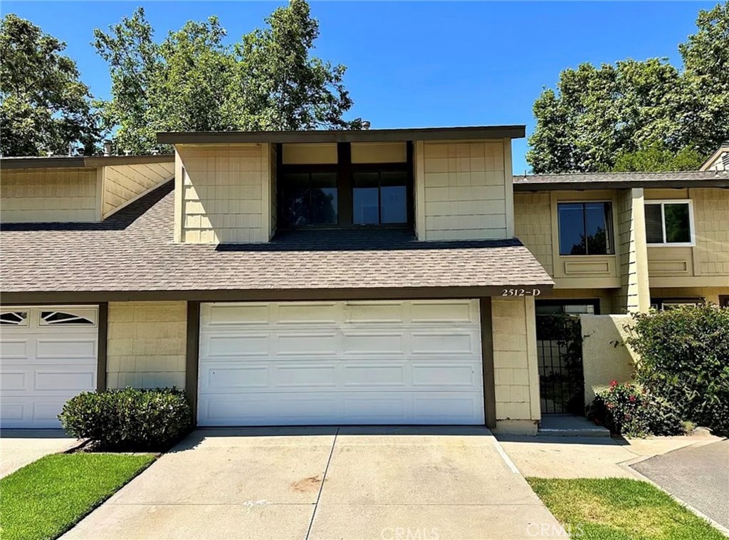 2512 N Tustin Avenue #74