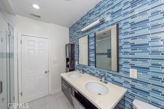 Detail Gallery Image 24 of 39 For 3939 Gardenia Ave, Long Beach,  CA 90807 - 3 Beds | 2 Baths