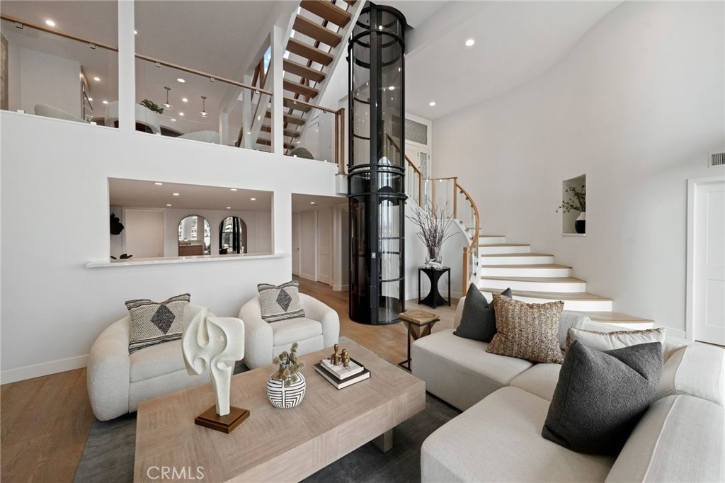 MLS #OC25257437 image #10