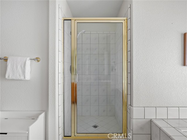 14526 Galleon Lane, Helendale CA: https://media.crmls.org/medias/67c5b78d-b222-4a1a-a34b-12cff4a0b9e5.jpg