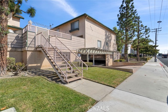 Detail Gallery Image 1 of 30 For 1235 E Carson St #4,  Carson,  CA 90745 - 2 Beds | 2 Baths