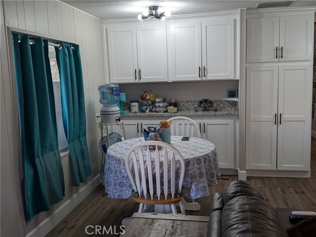 Detail Gallery Image 8 of 31 For 881 N Lake St #357,  Hemet,  CA 92544 - 2 Beds | 1 Baths