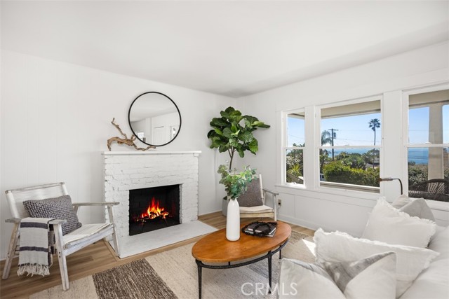 Detail Gallery Image 6 of 19 For 31676 Wildwood Rd, Laguna Beach,  CA 92651 - 1 Beds | 1 Baths
