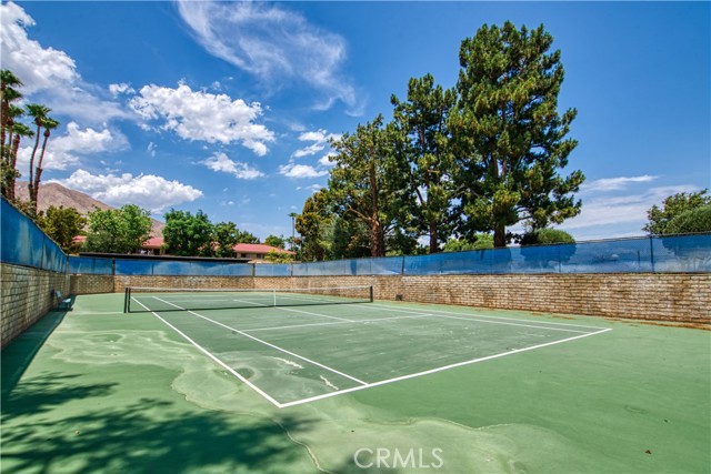 Image 12 for 680 Ashurst CT #114