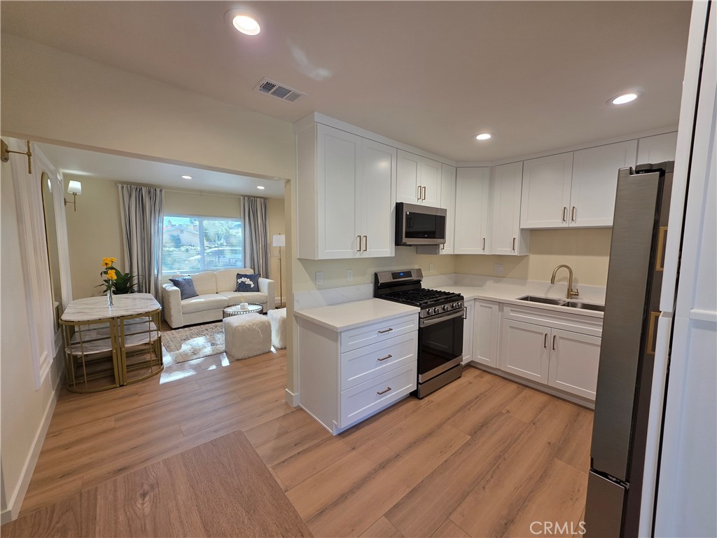 MLS #SR25275184 image #4