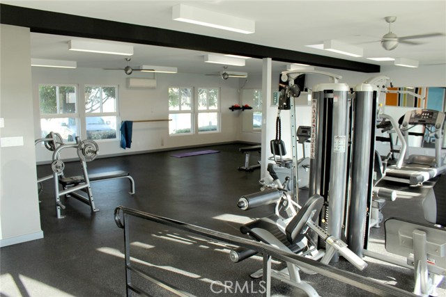 Detail Gallery Image 39 of 42 For 21851 Newland St #66,  Huntington Beach,  CA 92646 - 3 Beds | 2 Baths