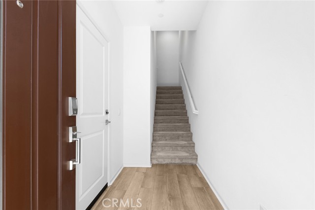 Detail Gallery Image 4 of 42 For 15972 Bravery Ave, Chino,  CA 91708 - 2 Beds | 2/1 Baths