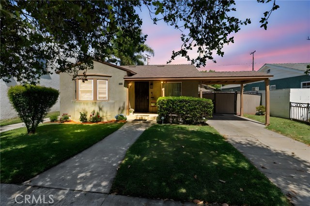 Detail Gallery Image 1 of 32 For 1876 Oregon Avenue, Long Beach,  CA 90806 - – Beds | – Baths