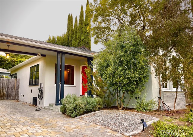 3844 Tracy St, Los Angeles, CA 90027