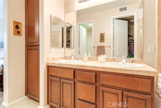 Detail Gallery Image 18 of 50 For 23799 Cahuilla Ct, Corona,  CA 92883 - 2 Beds | 2 Baths