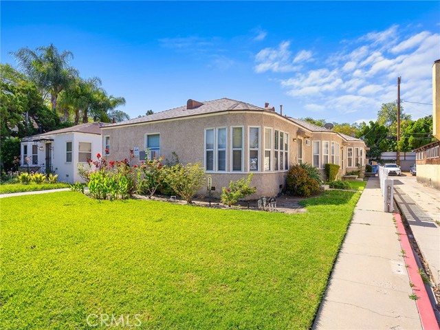 11840 Magnolia Blvd, Valley Village, CA 91607