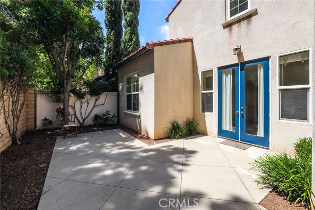 26 Reunion, Irvine CA: https://media.crmls.org/medias/67ce63cb-cc90-4b34-ba0a-efb9222823d0.jpg